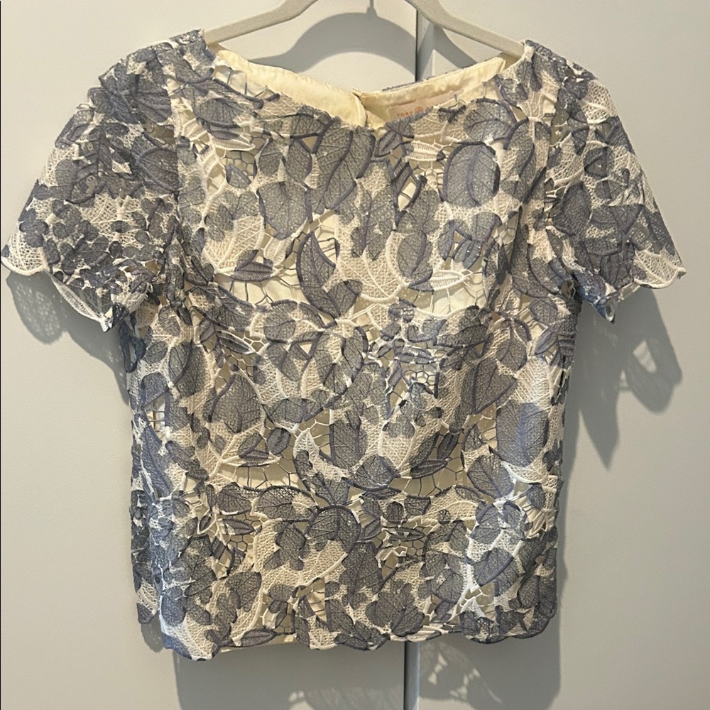 Tory Burch Ian guipure lace top size 2